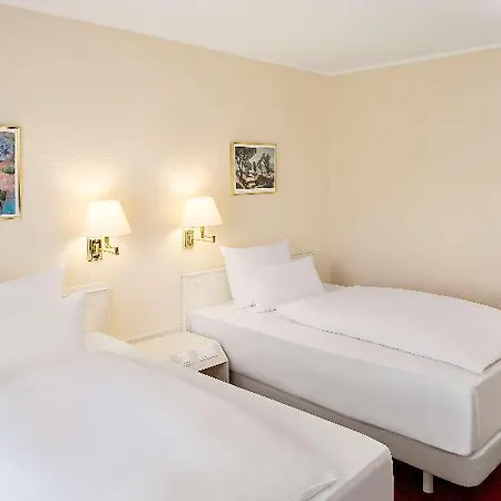 Courtyard By Marriott Magdeburg Hotel 4*