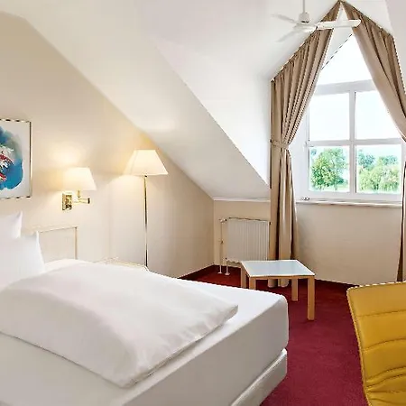Hotel Courtyard By Marriott Magdeburg Barleben