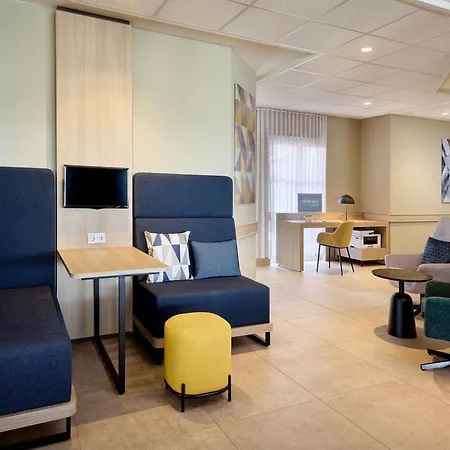 Hotel Courtyard By Marriott Magdeburg