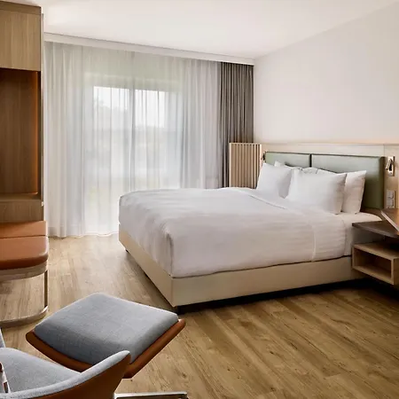 Courtyard By Marriott Magdeburg Hotel Barleben
