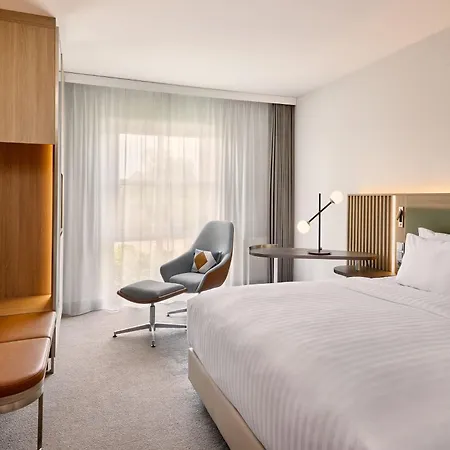 Courtyard By Marriott Magdeburg Barleben