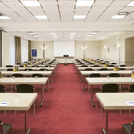 Courtyard By Marriott Magdeburg Hotel Barleben