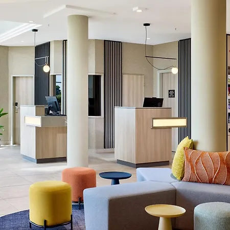 Hotel Courtyard By Marriott Magdeburg 4*