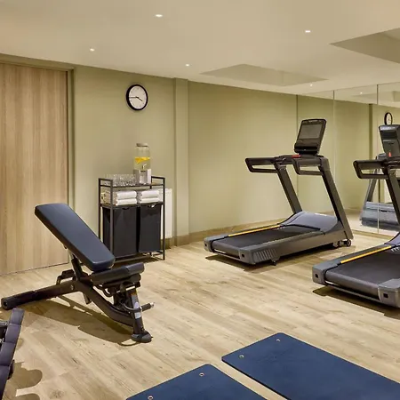 Hotel Courtyard By Marriott Magdeburg Barleben