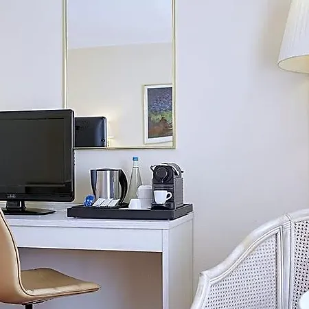 Courtyard By Marriott Magdeburg Hotel 4*