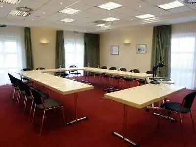 Courtyard By Marriott Magdeburg Hotel 4*