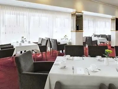 Hotel Courtyard By Marriott Magdeburg 4*