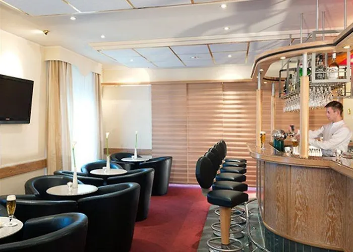 Courtyard By Marriott Magdeburg 巴尔莱本