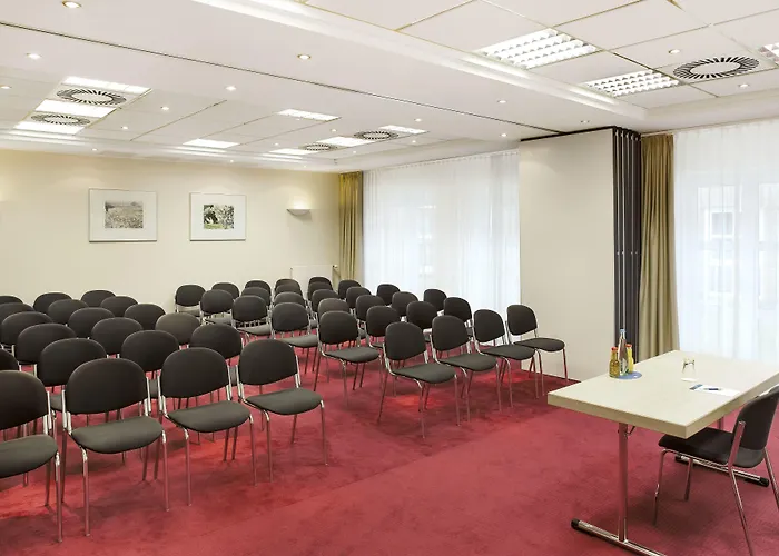 Hotell Courtyard By Marriott Magdeburg Barleben