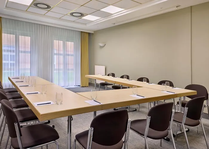 Hotell Courtyard By Marriott Magdeburg Barleben