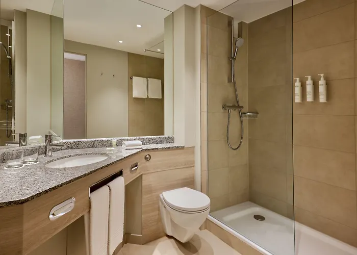 Hotell Courtyard By Marriott Magdeburg